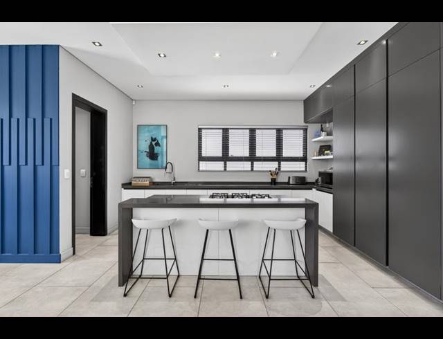 4 BEDROOM HOUSE FOR SALE IN BRYANSTON